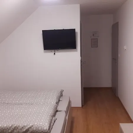 Gostilna Marta Fogadó *